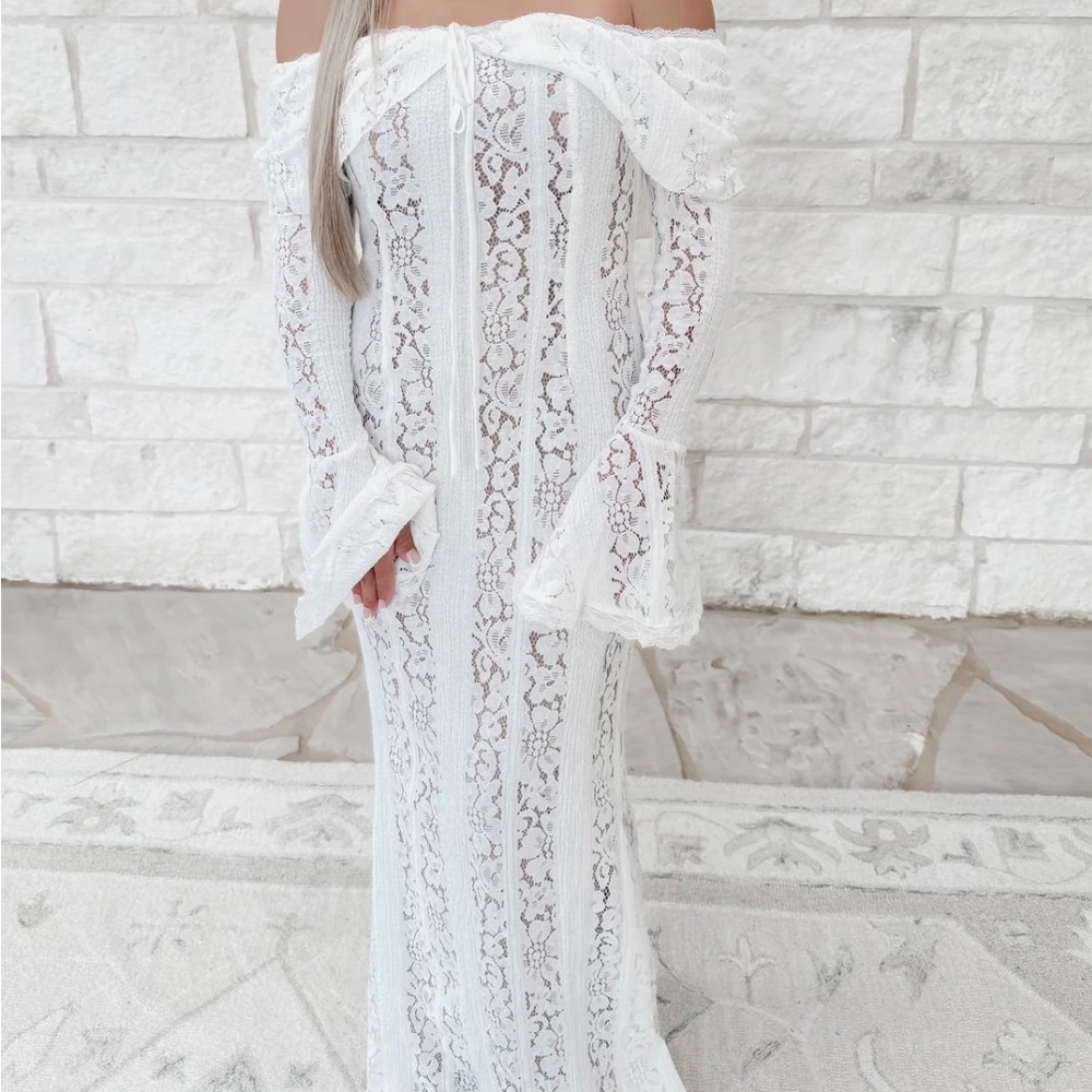 Luxxel White Off-Shoulder Lace Maxi Gown
